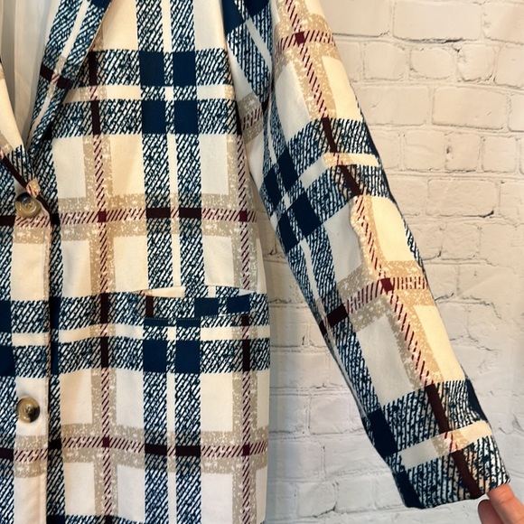 GYK Soft lined plaid coat - Picture 4 of 7